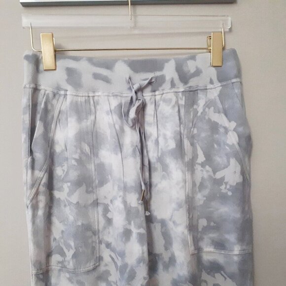 NWT YFB tie dye sweatshirt & sweatpants coordinated loungewear set, L - Picture 13 of 14